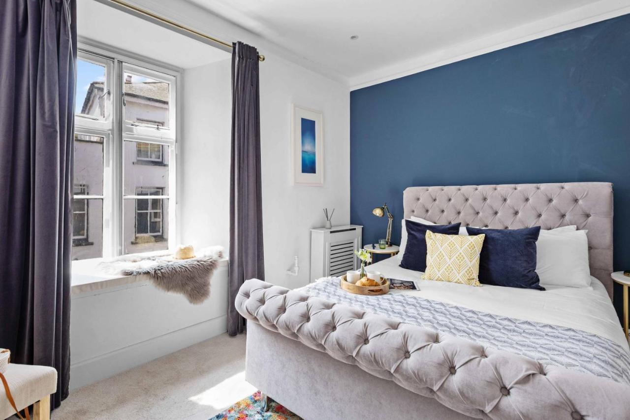 Flat 2 Fairfax Place - Modern Stylish Flat With Plenty Of Charm In Central Dartmouth Buitenkant foto
